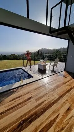 Villa, Vadi Manzaralı