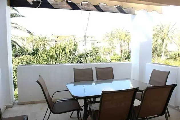 Apart Daire, 2 Yatak Odası, Bahçe Manzaralı