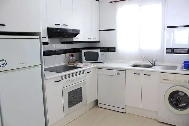Apart Daire, 2 Yatak Odası, Deniz Manzaralı