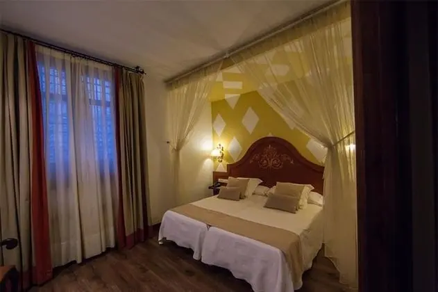 Standard Oda, 2 Tek Kişilik Yatak