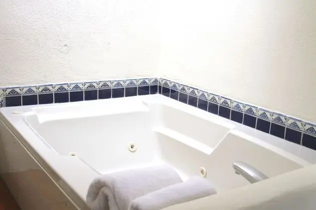 Deluxe Süit, Bahçeli