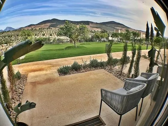 Tek Büyük Yataklı Oda (La Rosata Garden)