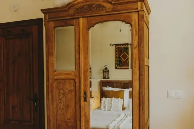 Exclusive Tek Büyük Yataklı Oda