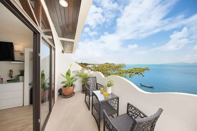 Deluxe Sea view with balcony