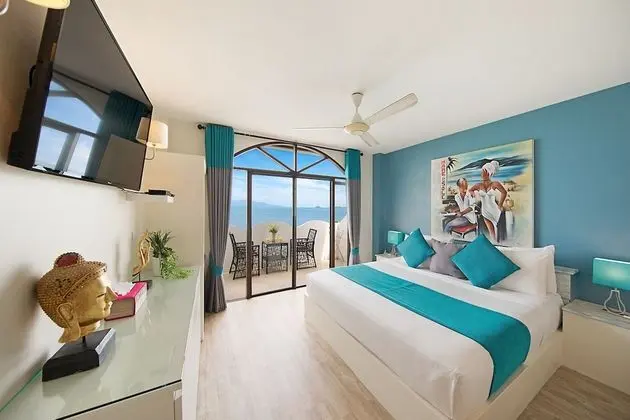 Deluxe Sea view with balcony