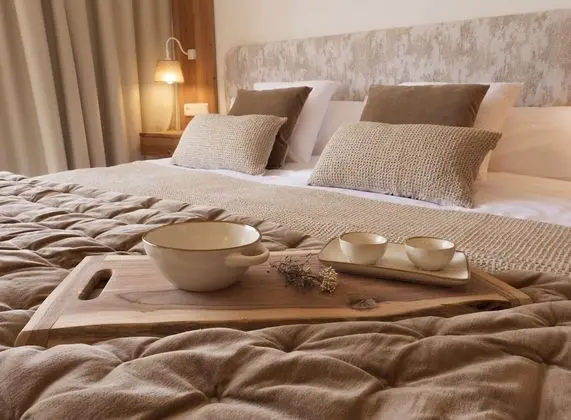 Classic Tek Büyük Yataklı Oda