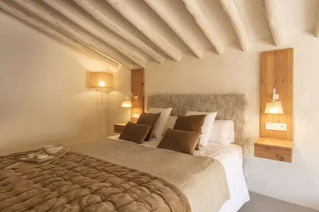 Classic Tek Büyük Yataklı Oda