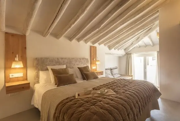 Classic Tek Büyük Yataklı Oda