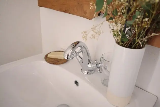 Classic Tek Büyük Yataklı Oda