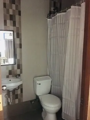 Family Oda, Sigara İçilmez, Havuz Manzaralı