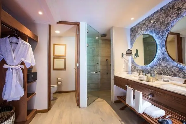 Jr Suite Hacienda King