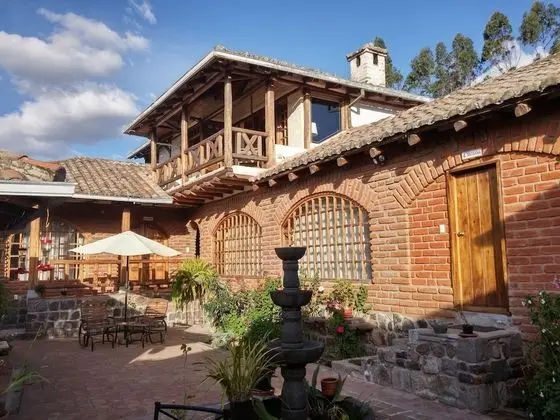 Luxury Tek Büyük Yataklı Oda