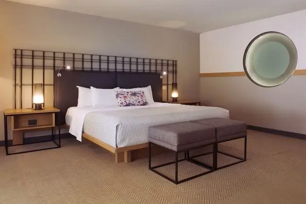 Brisas Business Club 1 king bed