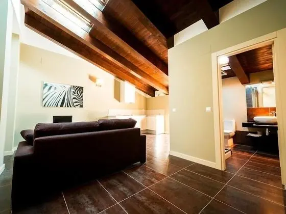 Superior Apart Daire, Banyolu/Duşlu