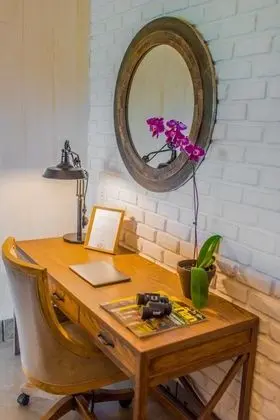 Luxury Tek Büyük veya İki Ayrı Yataklı Oda, 1 En Büyük (King) Boy Yatak, Veranda (Restored Stable)