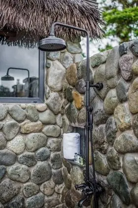 Luxury Tek Büyük veya İki Ayrı Yataklı Oda, 1 En Büyük (King) Boy Yatak, Veranda (Restored Stable)