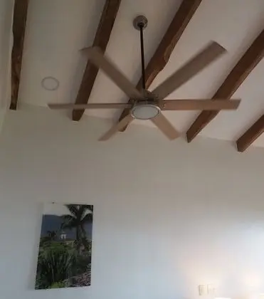 Panoramic Tek Büyük Yataklı Oda