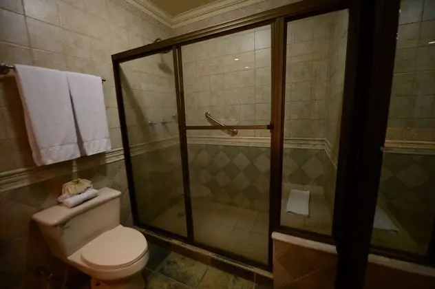Double Room Single Use (Las Cascadas)