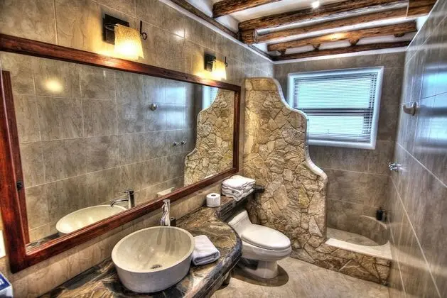 Basic Tek Büyük Yataklı Oda, 1 Büyük (Queen) Boy Yatak