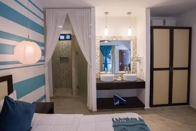 Grand Deluxe Room