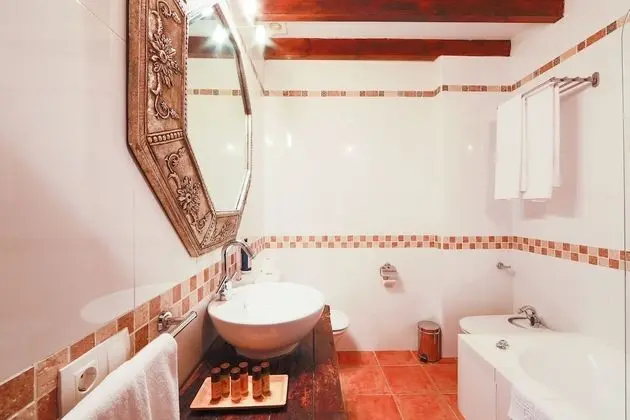 Tek Büyük Yataklı Oda