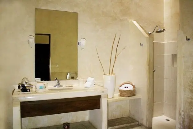 Colonial Room