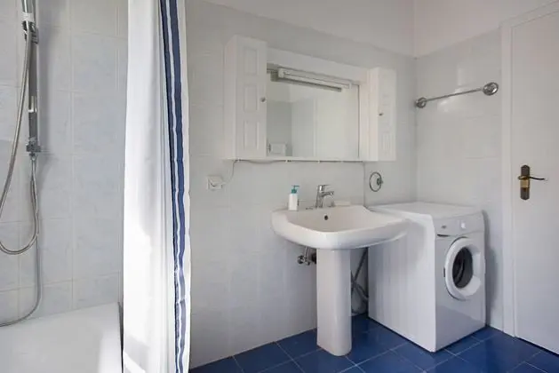 Villa, 4 Yatak Odası, Havuz Manzaralı