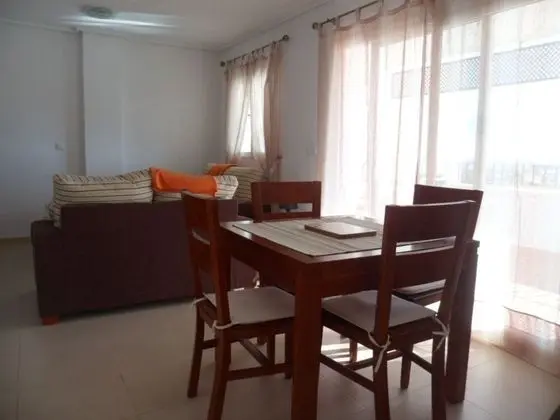 Apart Daire, 2 Yatak Odası, Havuz Manzaralı