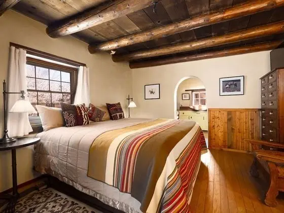 Ev (Hacienda Rose - Historic East Side Ad)