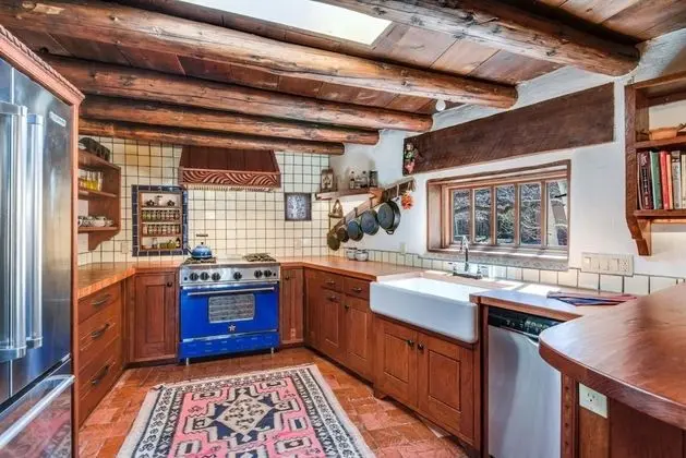 Ev (Hacienda Rose - Historic East Side Ad)