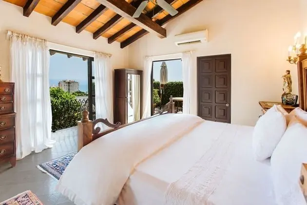 Royal Suite Rincon de Angeles, 1 King Bed, Terrace, Ocean View
