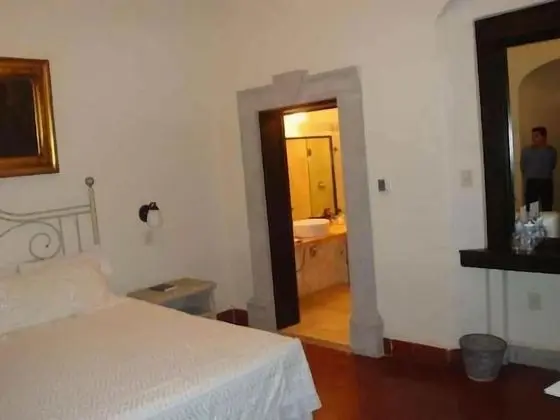 Standard Oda (1 King Bed)