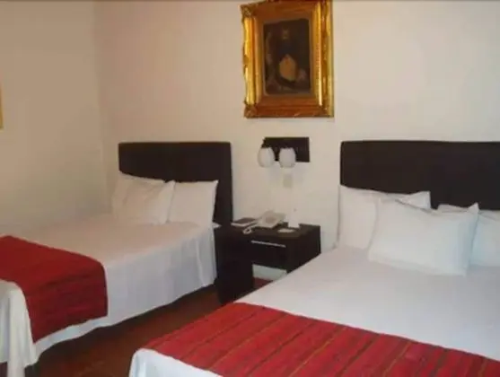 Standard Oda (1 King Bed)