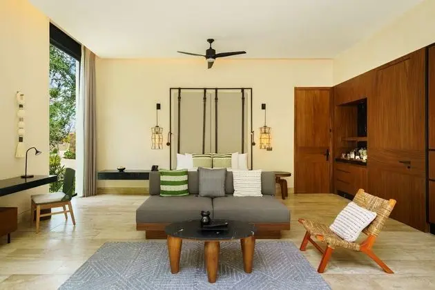 Itza Plunge Pool Suite - King