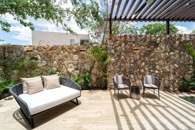 Itza Plunge Pool Suite - King