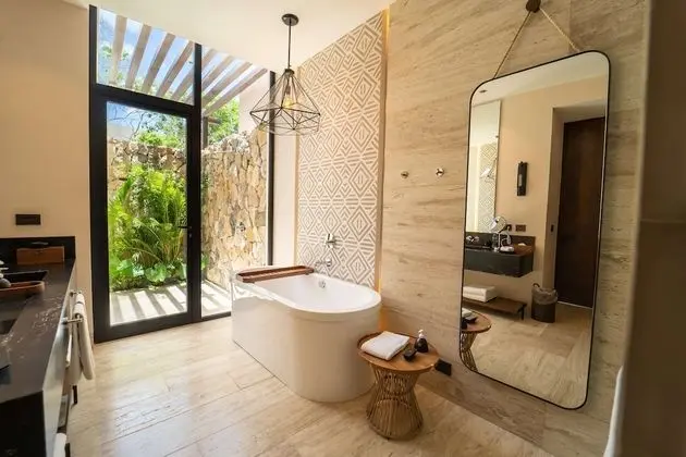 Itza Plunge Pool Suite - King