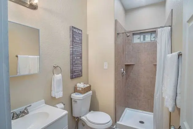 Ev (2 Bedrooms)