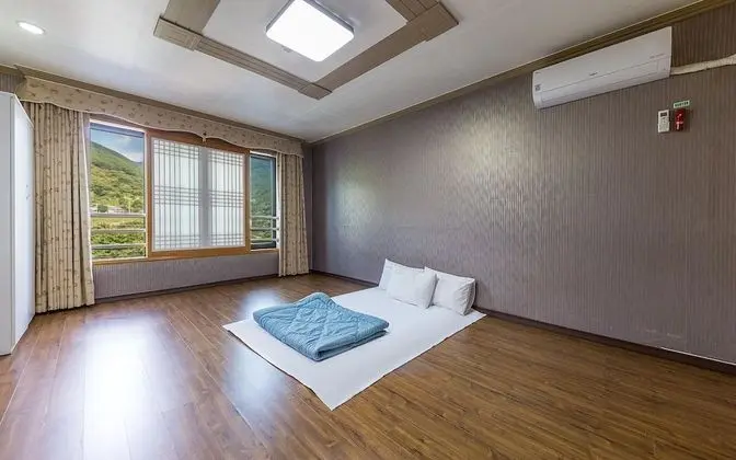 Oda (Special Room - Ondol (Simni Cherry Bl)