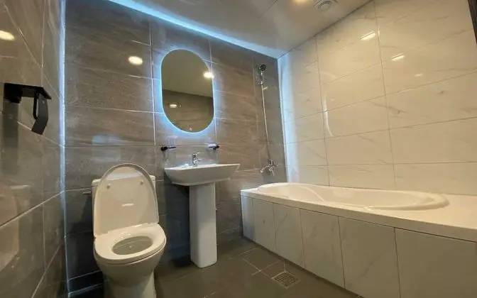 Oda (Twin (Simni Cherry Blossoms Valley Vi)