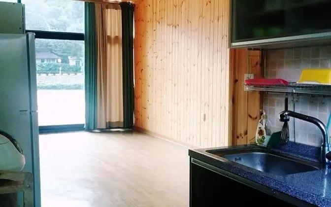 Oda (Ondol Room (No 2))