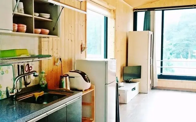 Oda (Room with Bed (No 4))