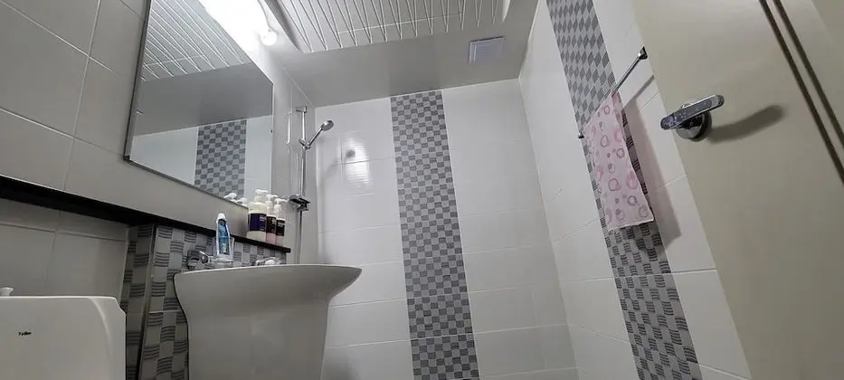 Oda (Ondol (One Room))