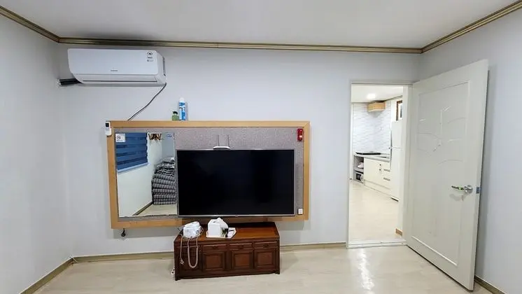 Oda (Ondol (Two Rooms))