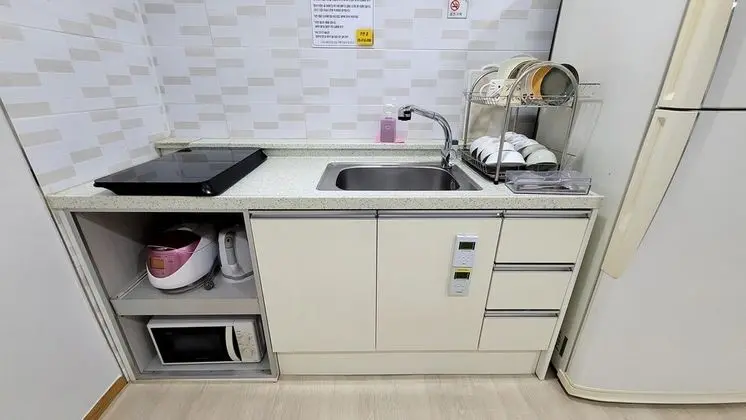 Oda (Ondol (Two Rooms))