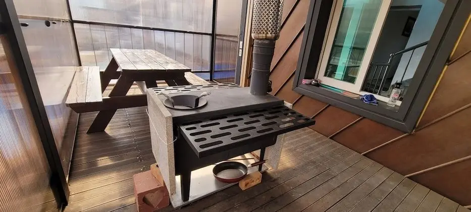 Oda (Ondol (Two Rooms))