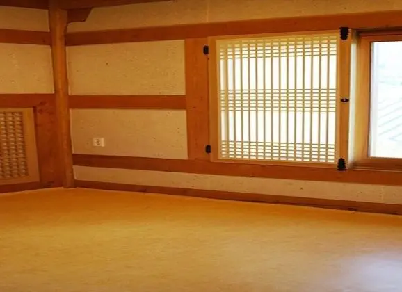 Traditional Stüdyo (Nancho 2)