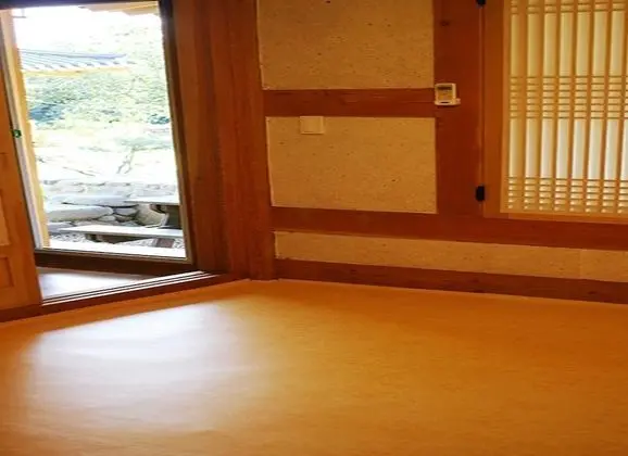 Traditional Stüdyo (Nancho 2)