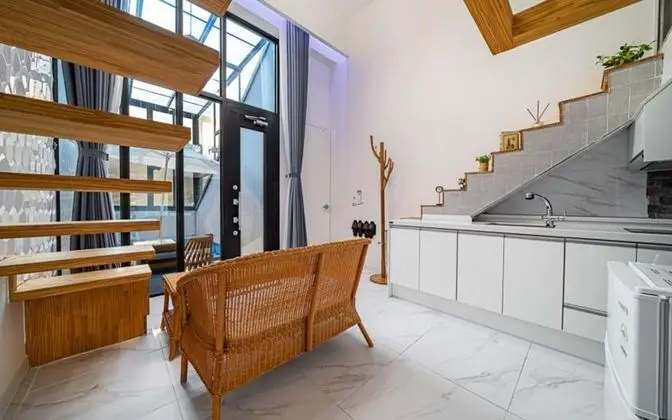 Oda (Ara (Individual indoor pool Unshared )