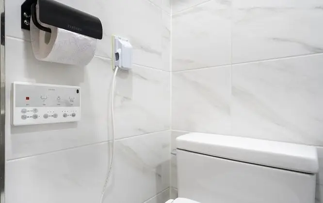 Oda (Bedroom (Seomjingang River View Batht)