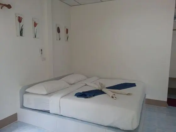 Standard Double Room, Garden View (Sai Suay)
